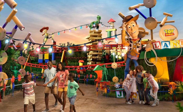 Disfruta de un día completo de magia Disney® en el parque que elijas.