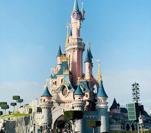 How to see both parks in one day at Disneyland Paris