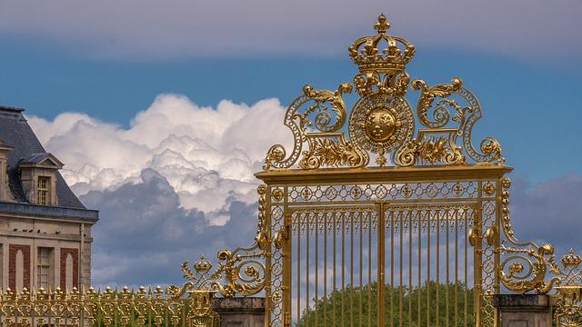 Best time to visit the Palace of Versailles