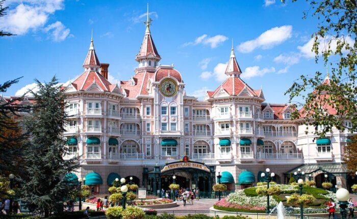 Disneyland Paris Premier Access explained