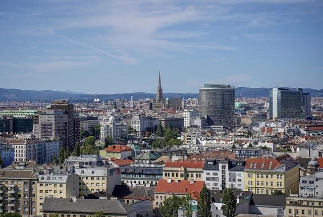 Historic day trips from Paris
