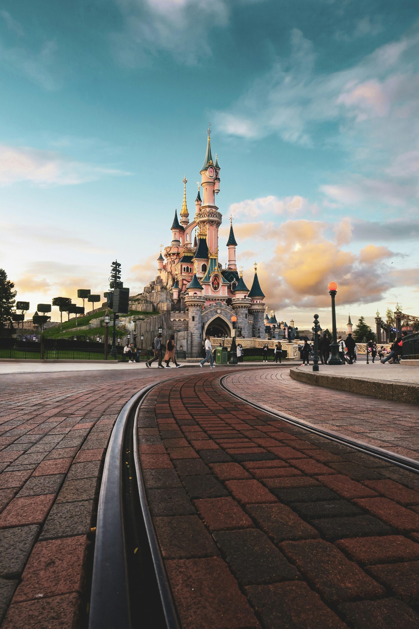 Comment se rendre de l'aéroport Charles de Gaulle à Disneyland Paris ?